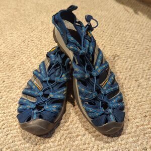 Keen Whisper Sandals Womens 9.5 Blue Waterproof Hiking Closed Toe Outdoor